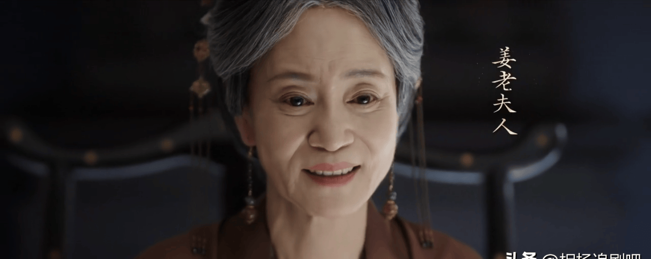 原著里的江老太太的性格和电视剧里有些不同,我个人还是比较喜欢电视