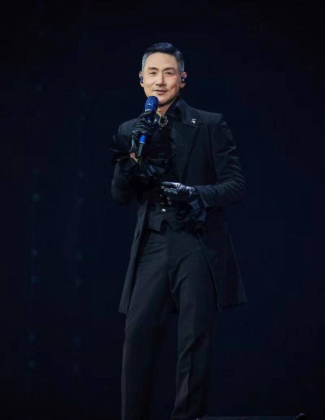 张学友的努力与拼搏赢得网友心