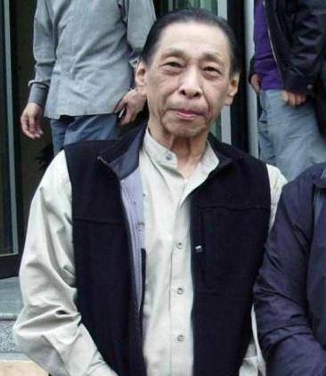 "上海皇帝"杜月笙,死前为何烧掉所有欠条?其实是为了保护子女