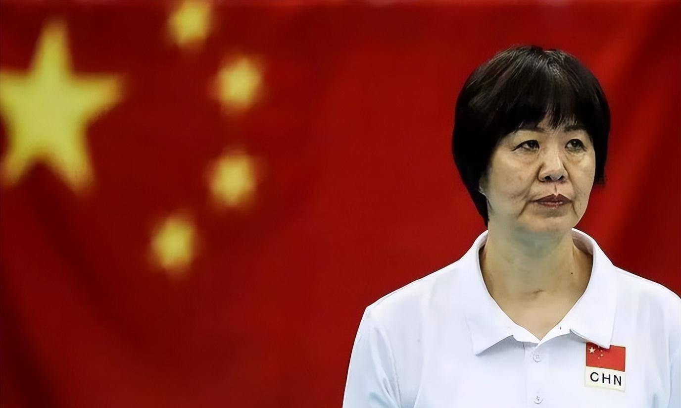 女排天才张锦文,对澡堂阿姨大打出手,郎平将其开除,后来怎样?
