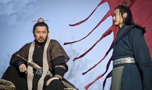 韩信做了阶下囚,刘邦低声下气来问话,但答案让刘邦很没面子