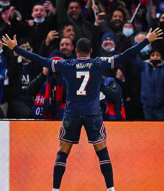 曼城欲挖角罗德里戈,皇马考虑放人;ac米兰以8000万欧元标价特奥