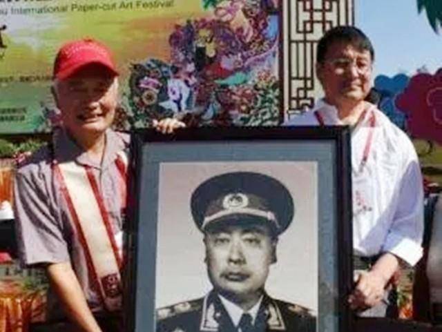 陈小鲁临终事宜早有交代:按自己意愿尊严死,却因病发突然未启用