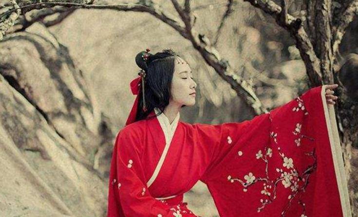 汉初女性可封侯封爵,汉后期跌入深渊,是儒学浸染还是男权反击?