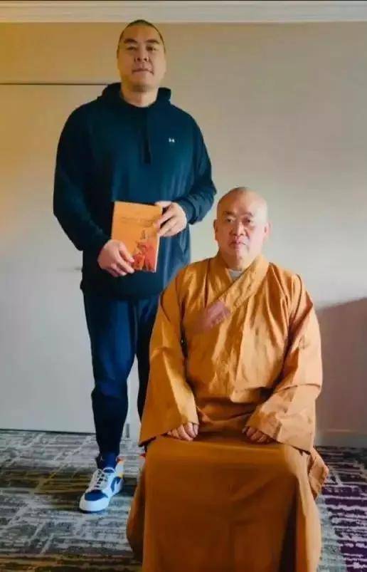 原创            张志磊老婆曝光！张志磊为拿世界拳王禁欲10年，夫妻少有肌肤之亲-拳王张志磊家乡哪里人