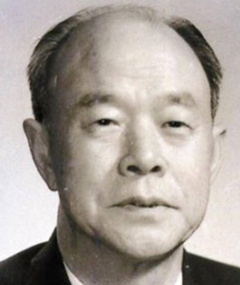 广东书记到吉林省长,晚年回首错路多,他如何反思与成长?