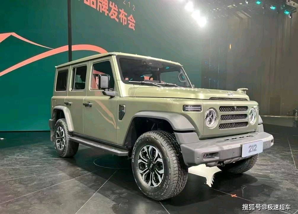 "里程碑"级别的升级!新一代212越野车堪称"国产大g"