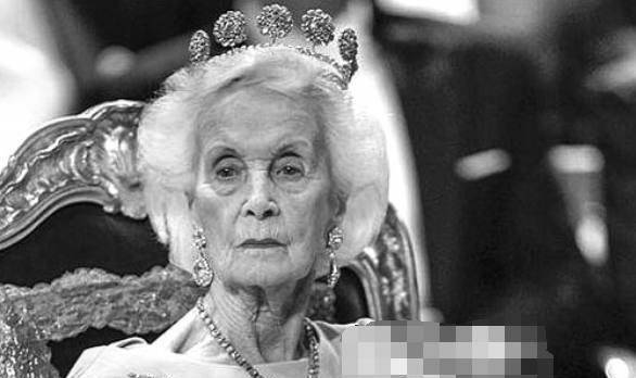 她和王子长跑30多年,年过花甲终步入殿堂,享年97岁_莉莲_贝蒂儿_王位