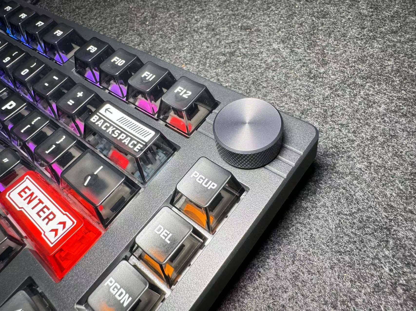 达尔优EK75RT磁轴机械键盘，颜值与功能完美融合，是你下一个桌搭利器！ 