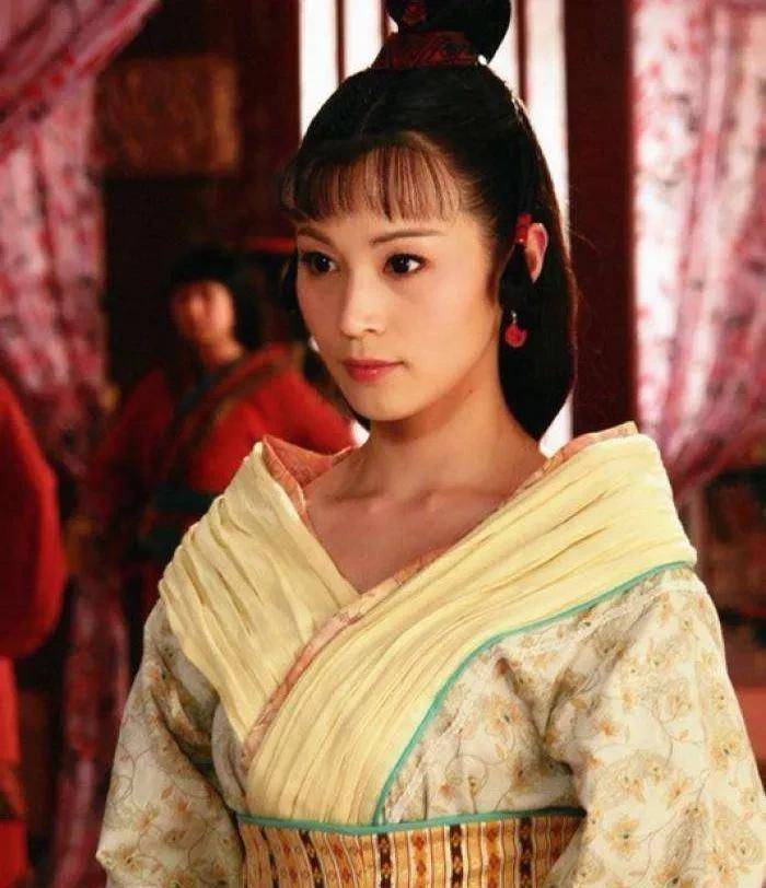 她既是公主,又是皇后,汉平帝刘衎的原配皇后—孝平王皇后