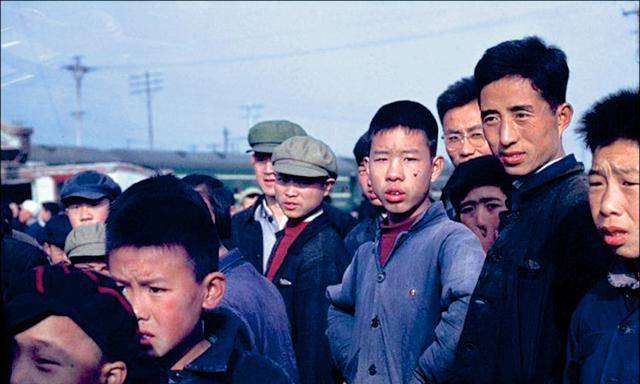 60年代的中国:物质较匮乏,但是人们激情四射,图3女知青很漂亮