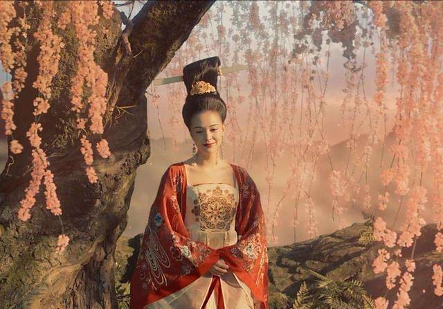 张丽华:10岁入宫,16岁被皇帝临幸,育下两子,最后结局如何