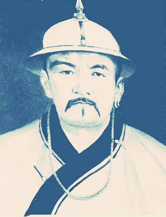 被誉为"半人半神",他死后康熙激动下跪_噶尔丹_准噶尔_清军入关