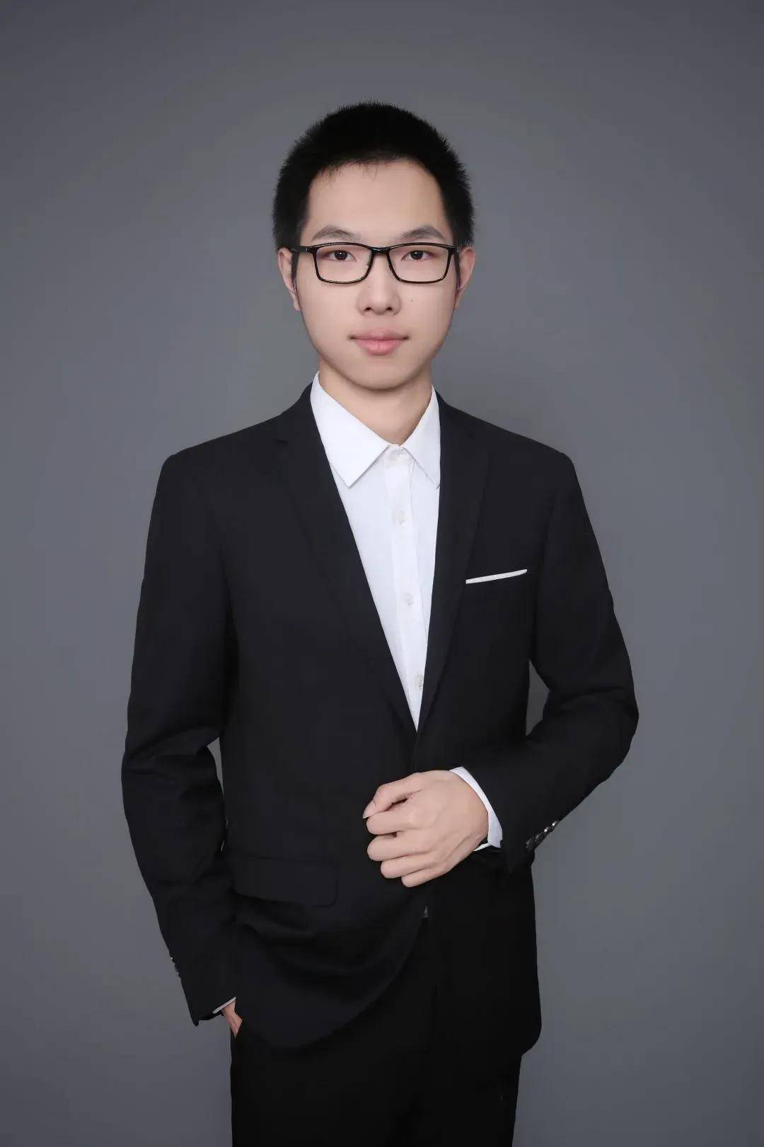 00后创业成功的代表人物的创业故事和经历(00后创业成功的代表人物的创业故事和经历怎么写)