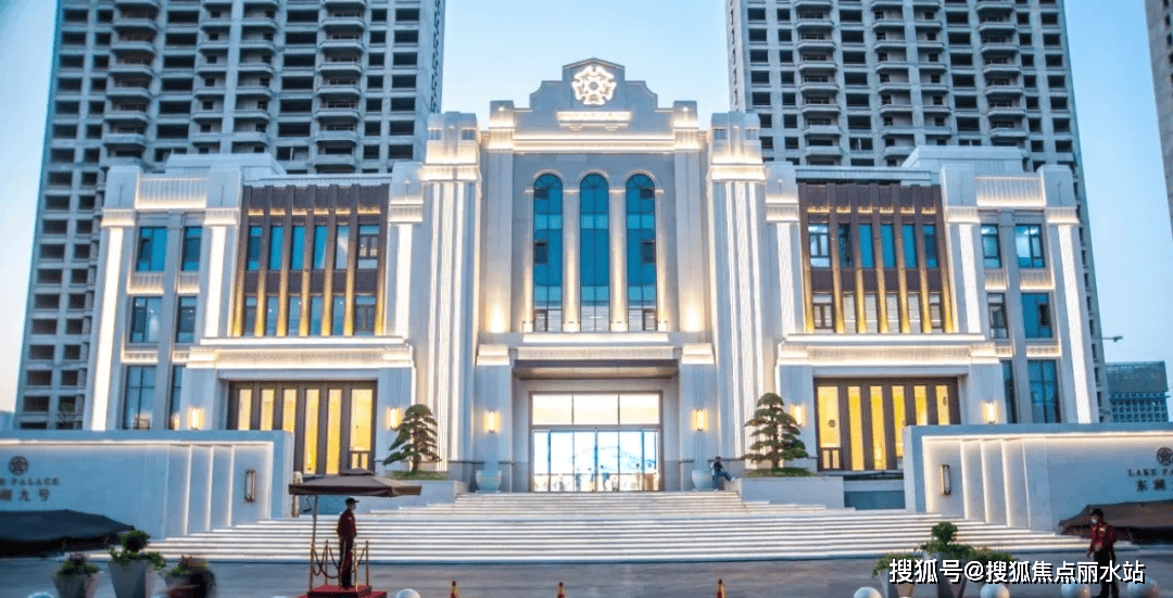 武汉《东湖one》——售楼处电话丨24小时电话丨售楼处地址丨东湖one