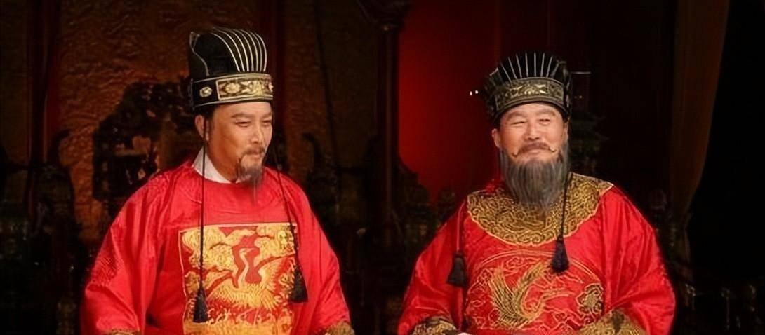 张居正将历史编著成连环画,小万历看图听故事,从中领悟治国道理