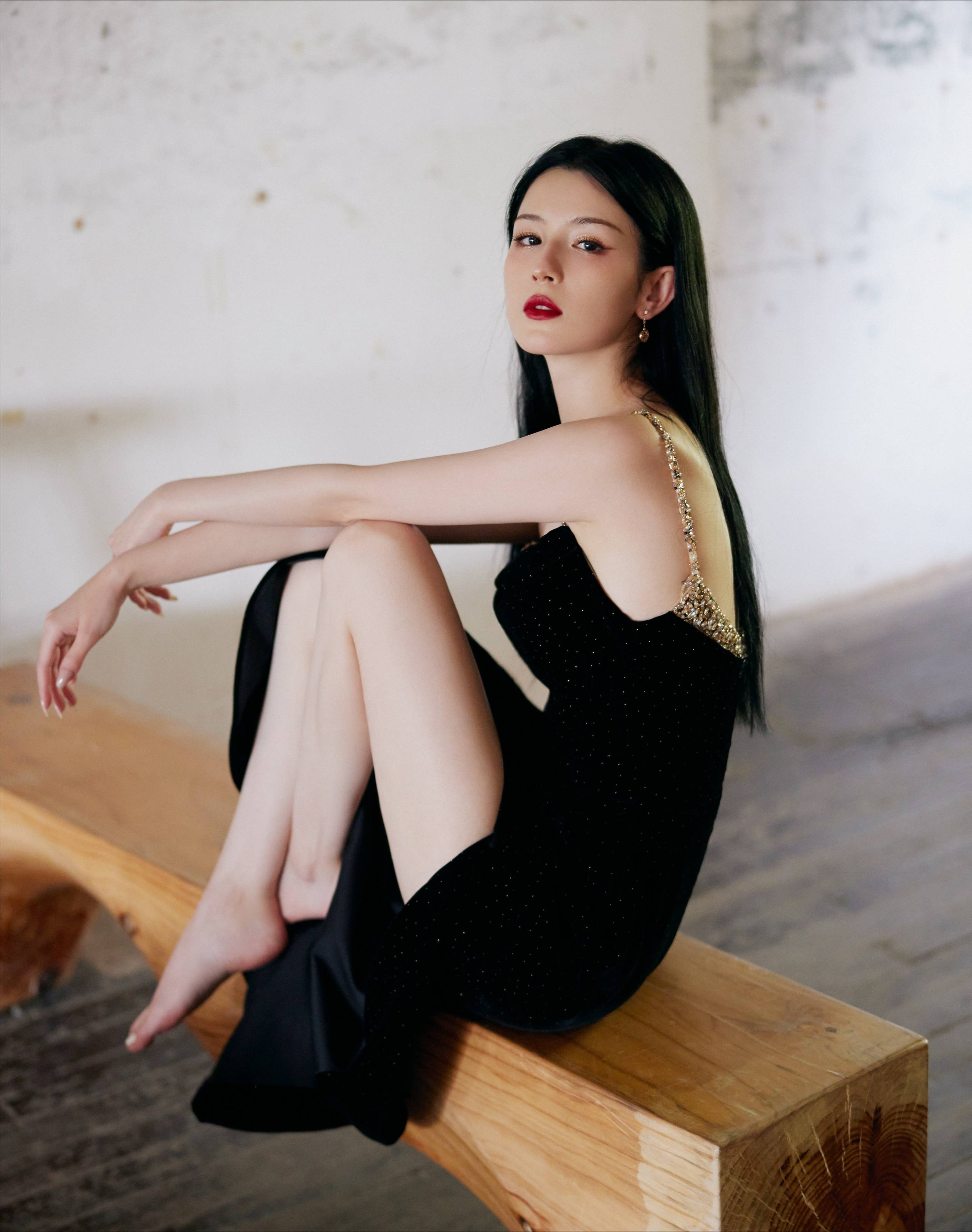 "敦煌仙女"哈妮克孜,自述:演丫鬟太美,演女一,自己想的太美