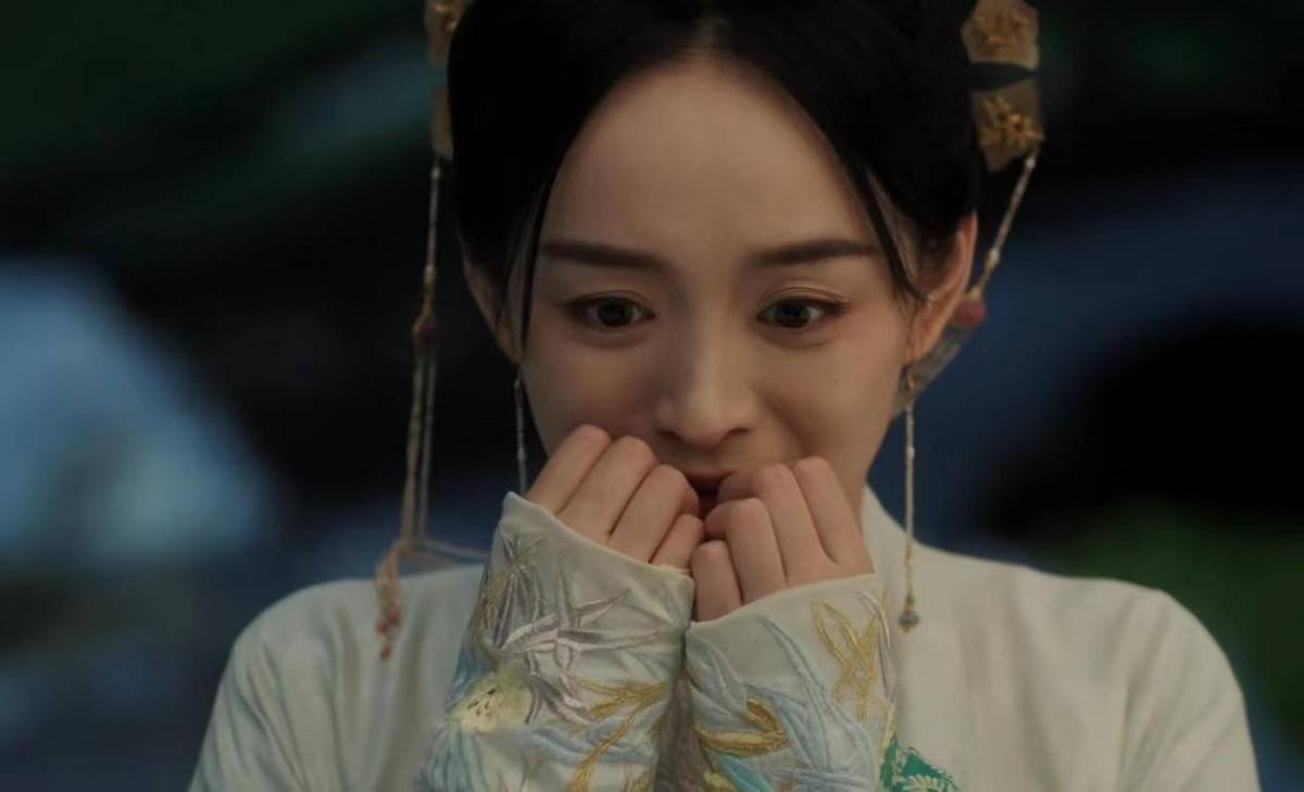 《墨雨云间》:90后小花演妈迈入老年组,这让扮嫩女星还咋玩?