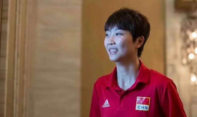 袁心玥最新访谈引发热议,中国女排备战遭质疑,球迷表达不满