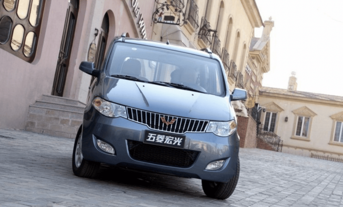 秋名山神车更新转型,新五菱宏光竟然变可爱了