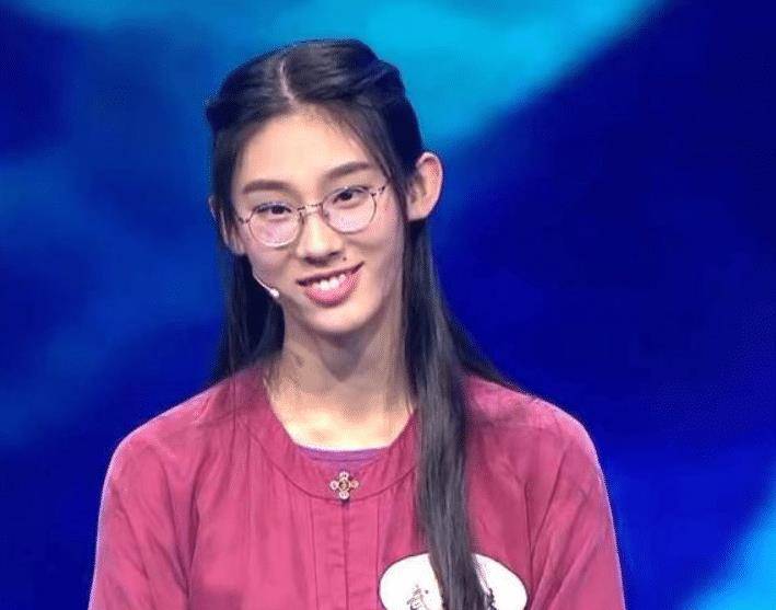 清华才女武亦姝家教曝光:努力无法复制,它在实力面前不堪一击