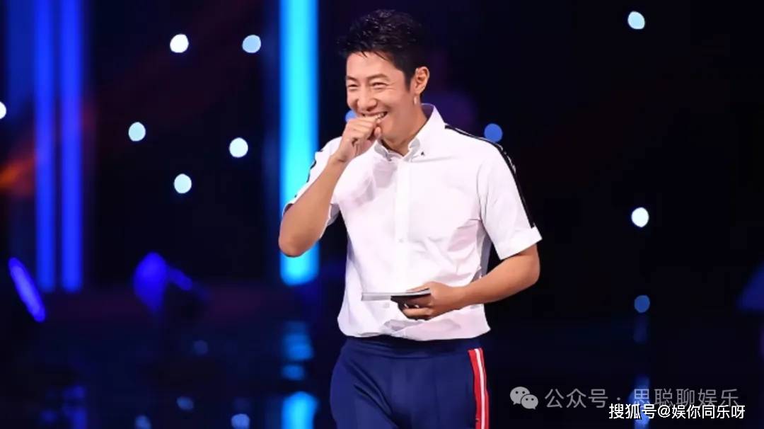 央视身价最高的10位主持人:陈鲁豫勉强上榜,第一位身价200亿!