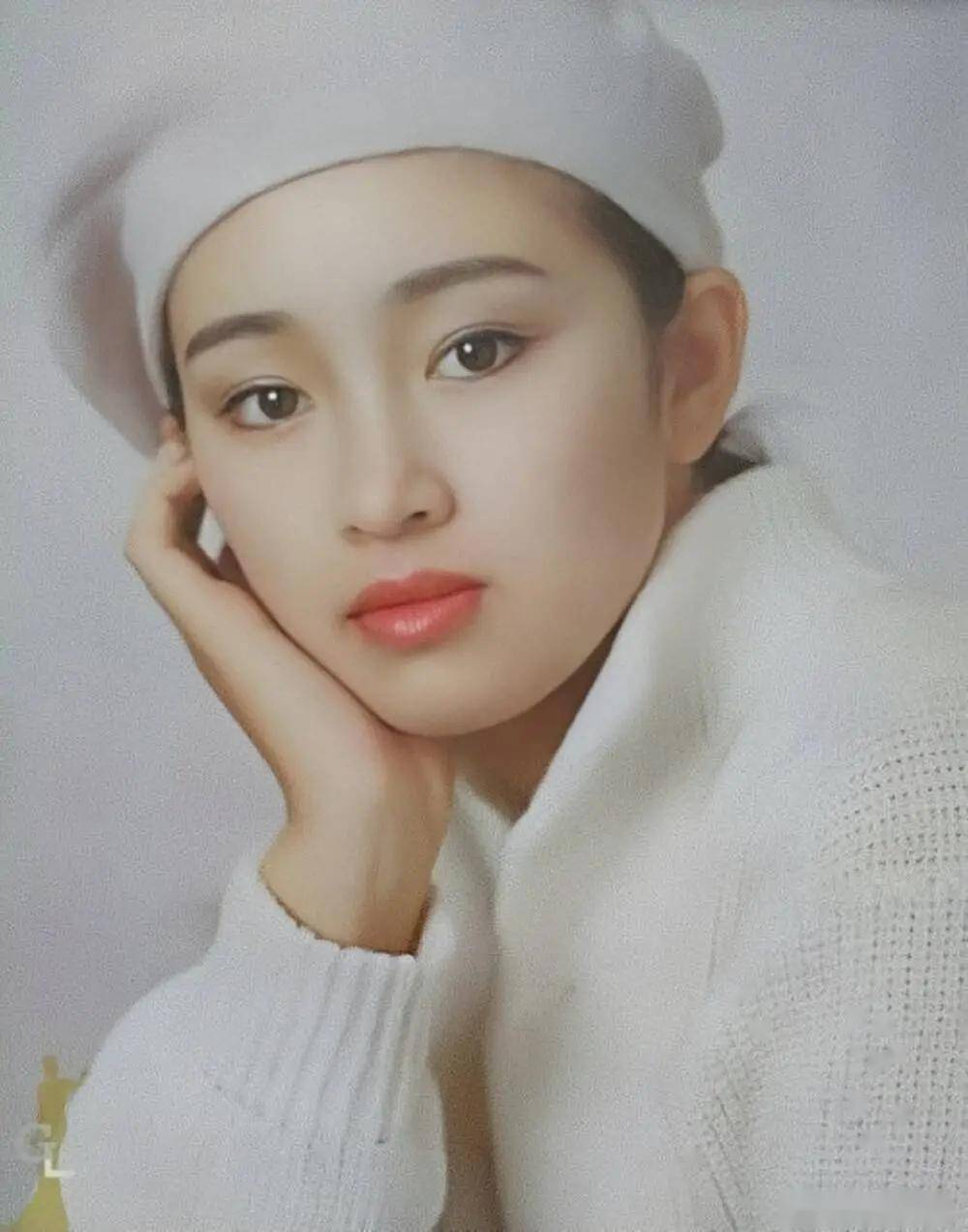 林志玲优雅迷人,写真照诠释女神的完美定义!