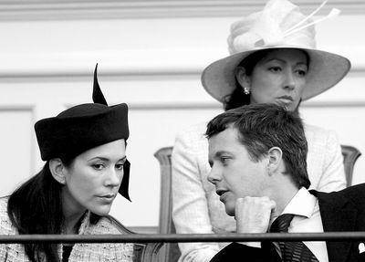 生育能力检查,还要改变自己的宗教信仰,签署条件苛刻的王室婚姻婚前