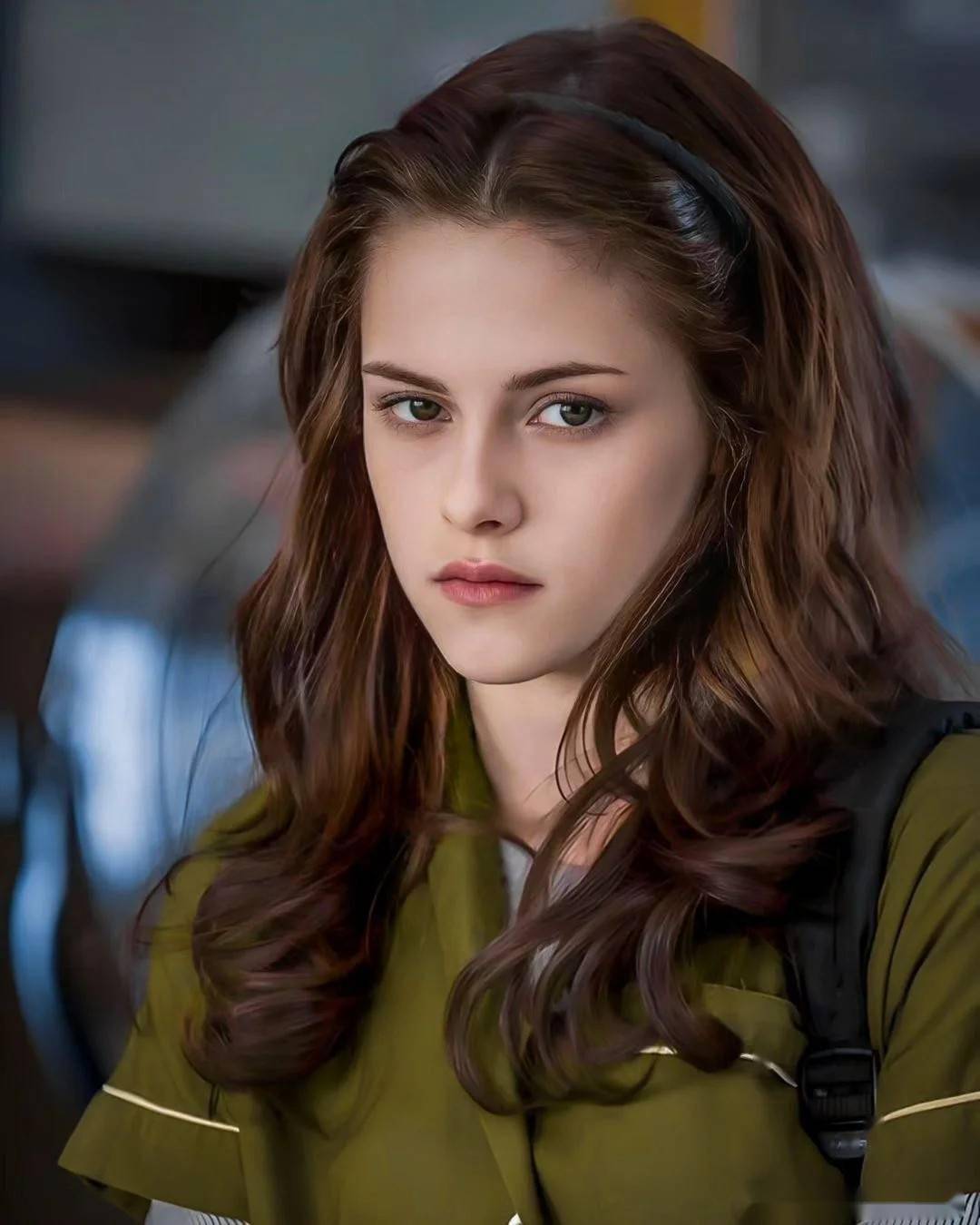 90后克里斯汀·斯图尔特的写真照曝光,美貌与才华让人叹为观止,这谁顶