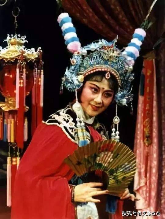 越剧"戚派"两个响当当的名字——周雅琴,朱祝芬