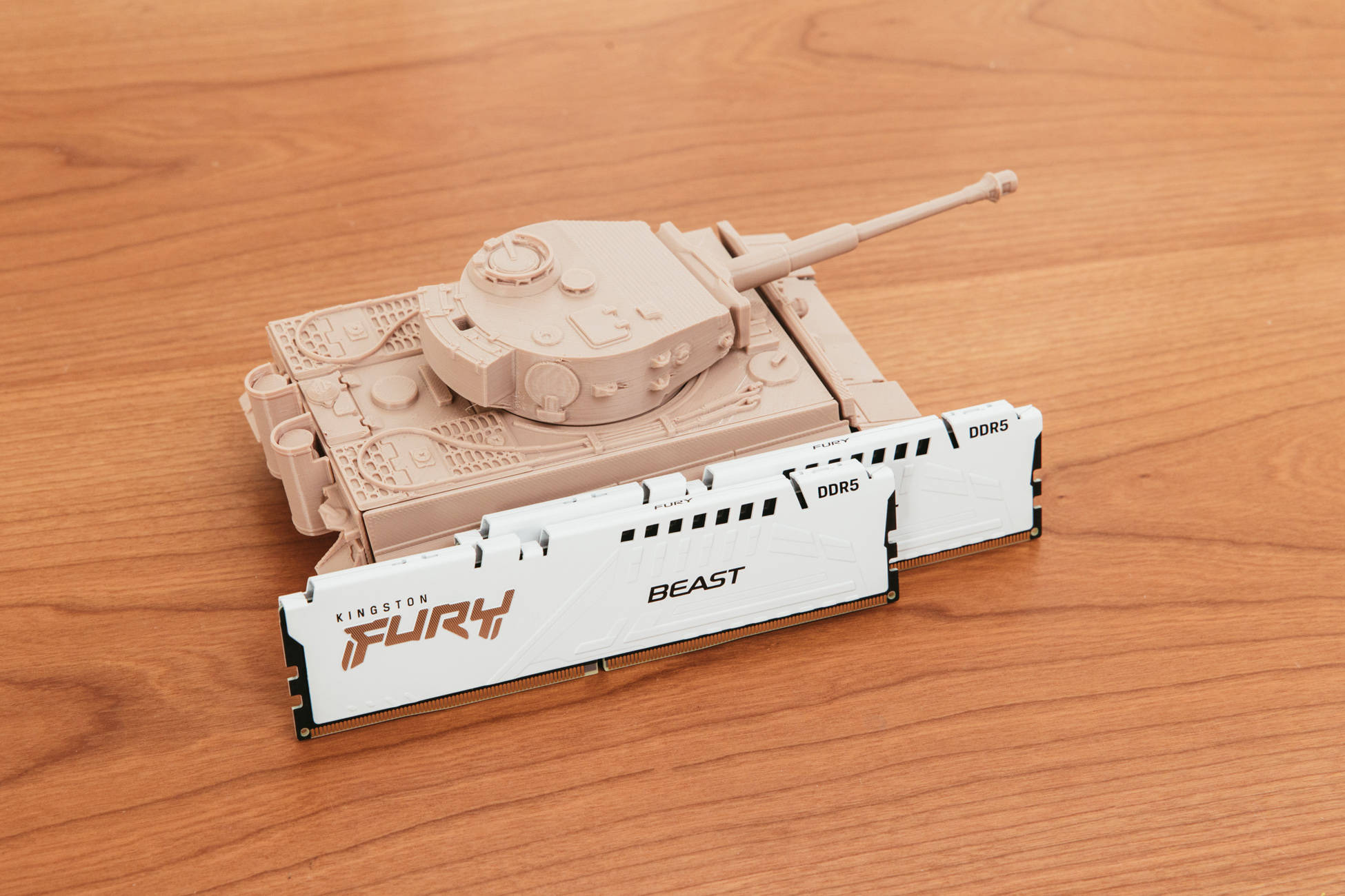 无光质感铝坨坨,abostudio container l  rog小吹雪s装机体验