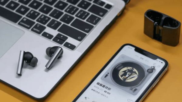 适合学生党的蓝牙耳机有哪些？四大性价比超高爆款机型推荐！