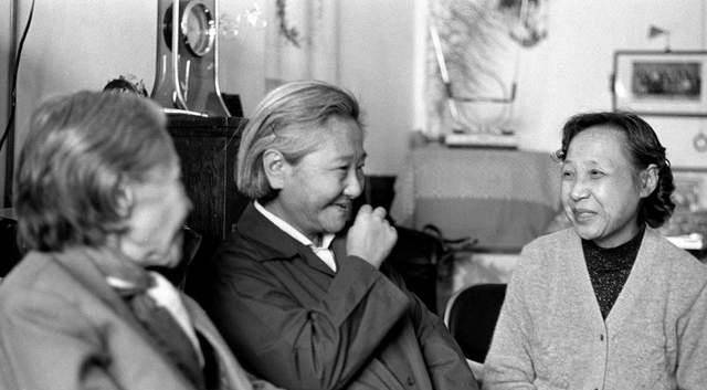 末代皇帝溥仪的妹妹韫欢,倾国倾城的容颜,却嫁给了一个普通男人