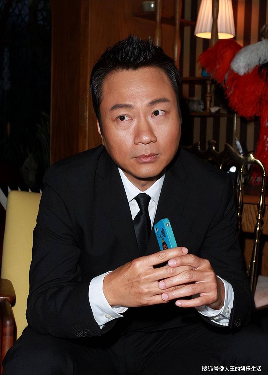 黎耀祥二哥谈兄弟情:你住千万豪宅, 我住千元出租屋,各凭本事