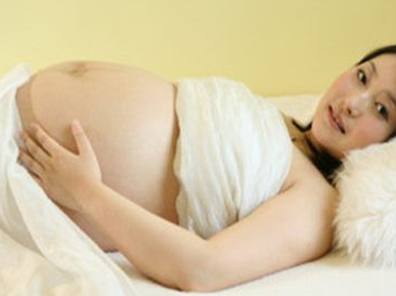 孕妈妈在睡觉的时候，这三个习惯要“戒掉”，很容易导致“胎宝宝”缺氧_胃_时间_因为。
