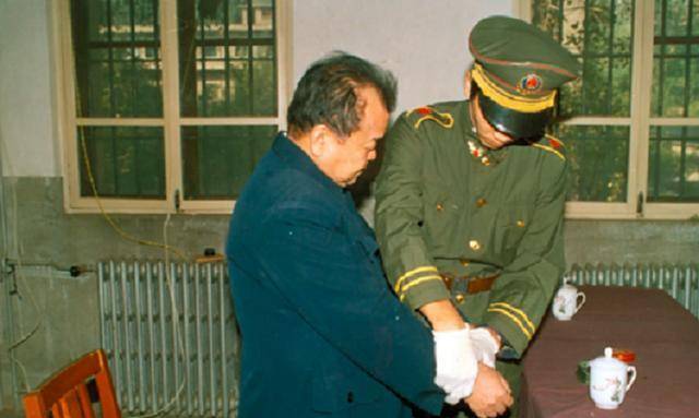 首钢的管志诚前脚被枪决,继任者后脚被判重刑,首钢的对策是什么