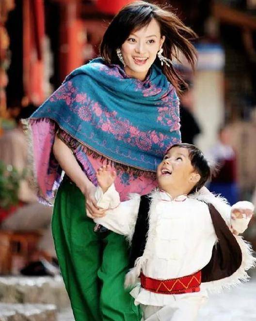 明哲保身,曝光率下降的孙俪,已经走上了另一条道路