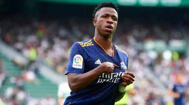 皇马王牌国家队出糗,小熊9场比赛零进球,内马尔揭露其