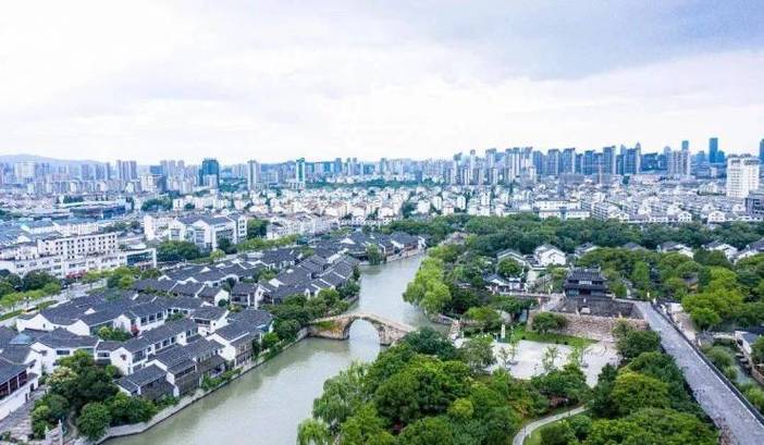 仁恒澜庭湾楼盘百科详情-最新房价-户型-容积率-苏州(仁恒澜庭湾)小区