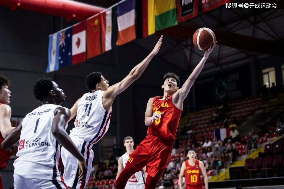 中国男篮真正有希望了!u17男篮世界杯:中国队73-70击败法国
