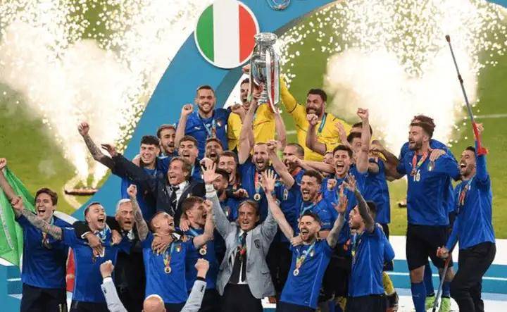 意大利连世界杯都进不去，为什么能在2021年欧洲杯夺冠？