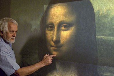 《蒙娜丽莎》为何没有眉毛?放大"3.14倍"后,原来如此哈哈哈哈