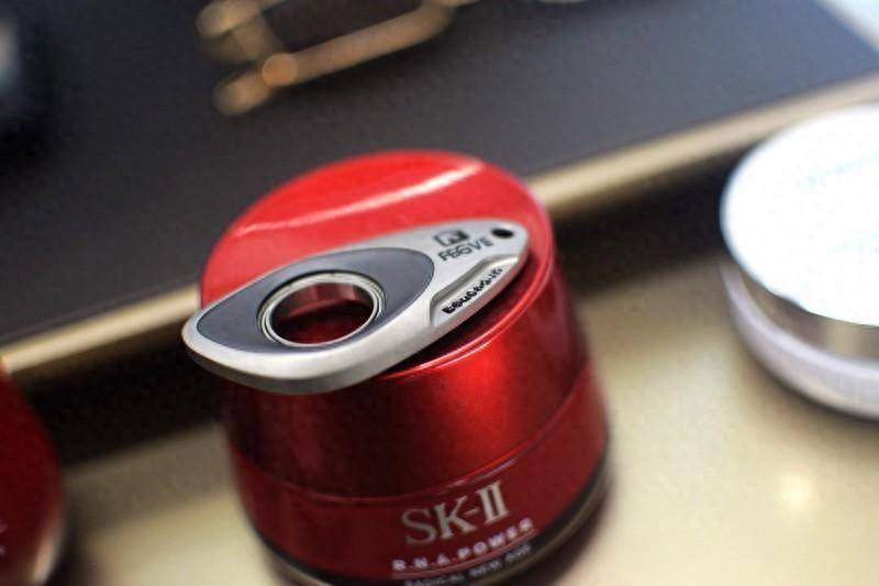 匠心独运 费戈钛合金旋转钥匙扣