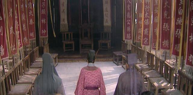 水浒中,好汉们坐的"交椅"究竟什么样?电视剧里都错了