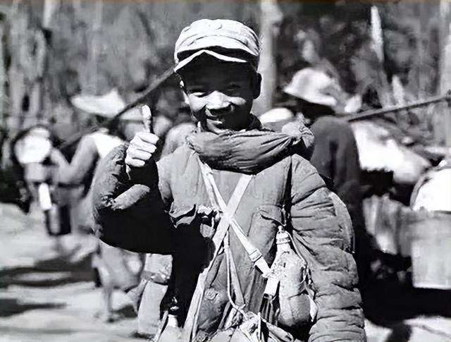 美国公布的中国远征军照片1944年11月,龙陵战斗结束后