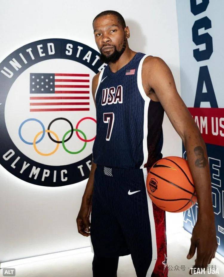 杜兰特受伤!要冲四冠可别有事啊!