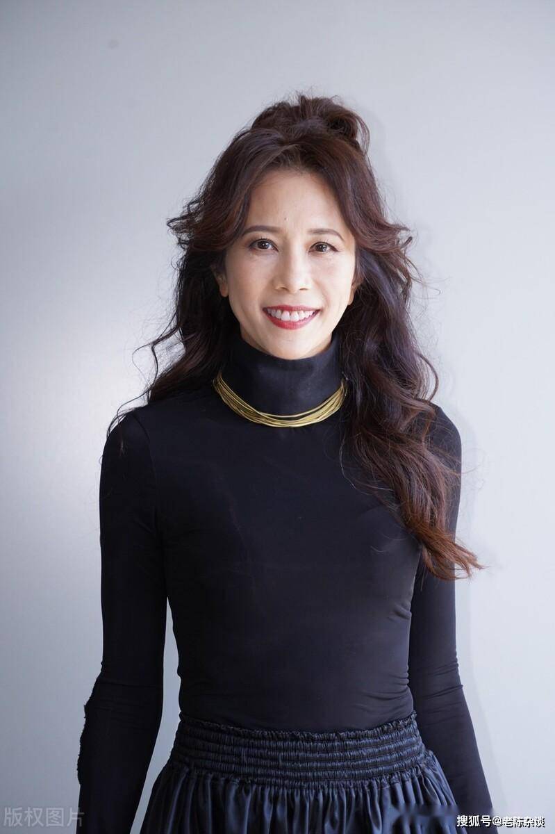 真乃极品!莫文蔚,这身材究竟谁顶得住嘛