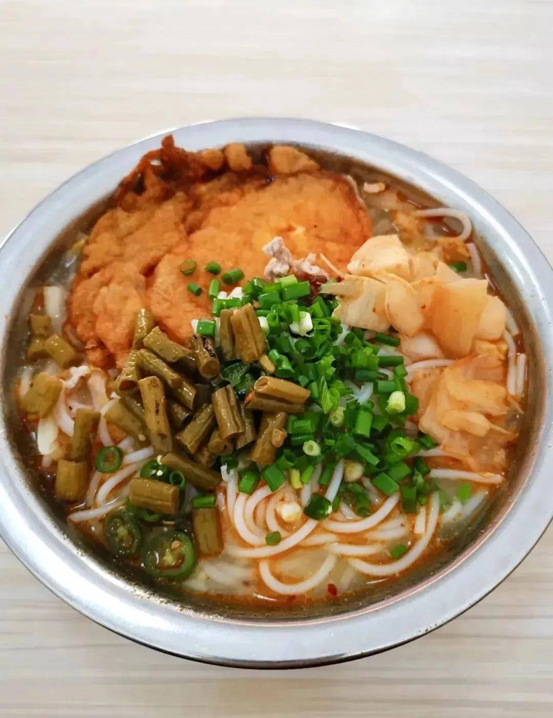 桂林山水代表作,广西美食好去处,阳朔这座县城超好耍!