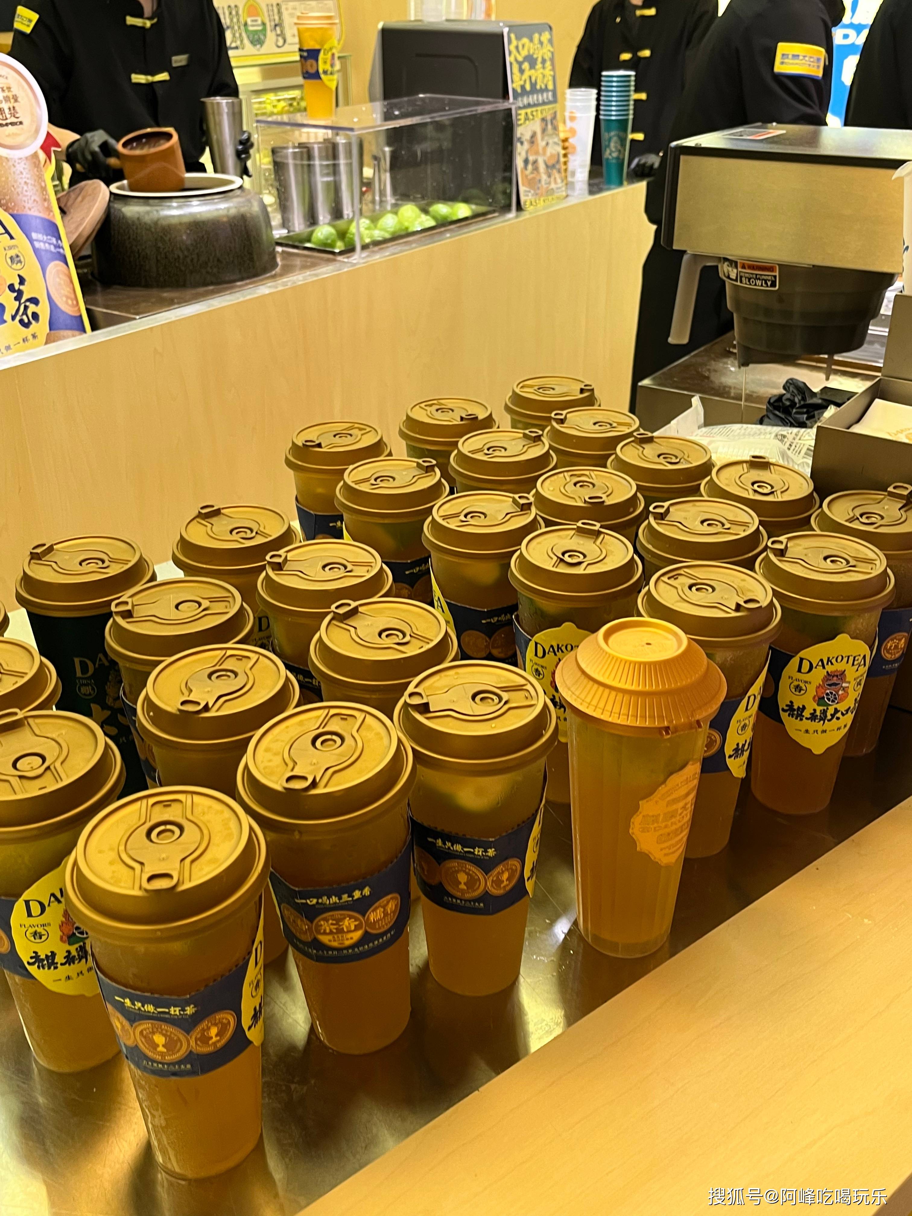 郑州首店～麒麟大口茶