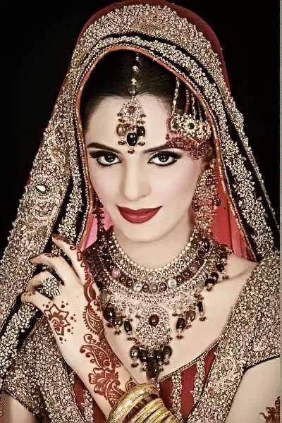 那些在印度打工的中国男人,愿意娶当地女孩为妻吗?